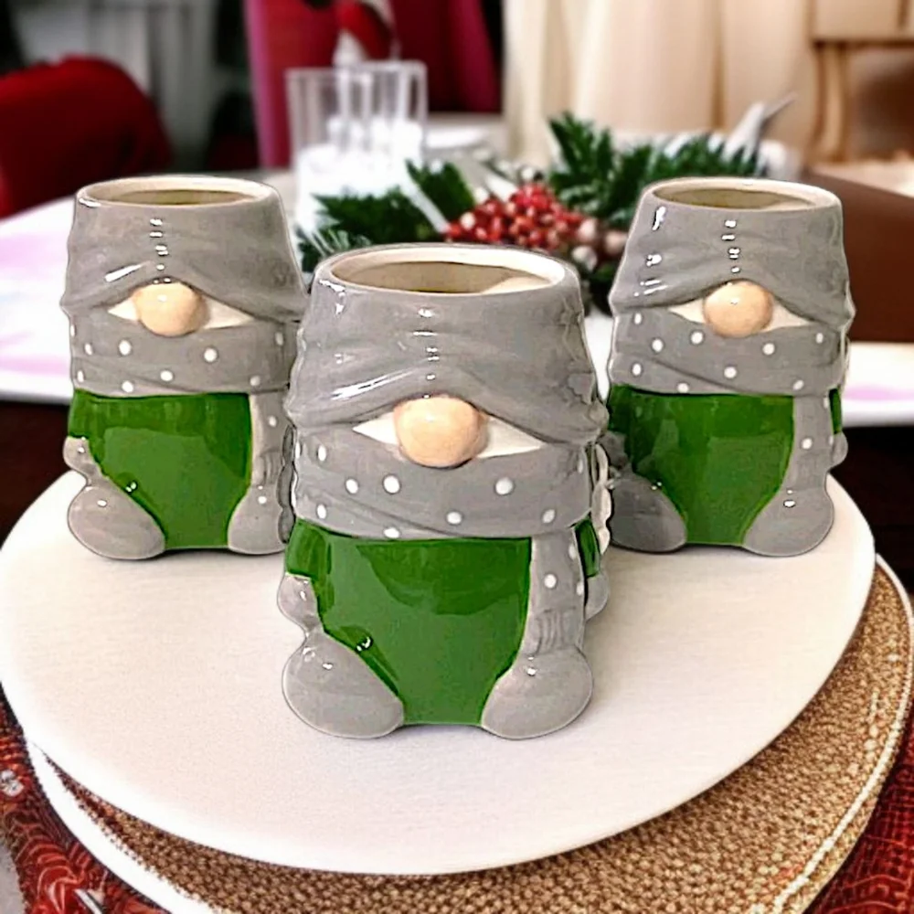 Pottery Barn Gnome Gnomette‎ Mug Set x 3 Ceramic Holiday Gray Green Polka Dots